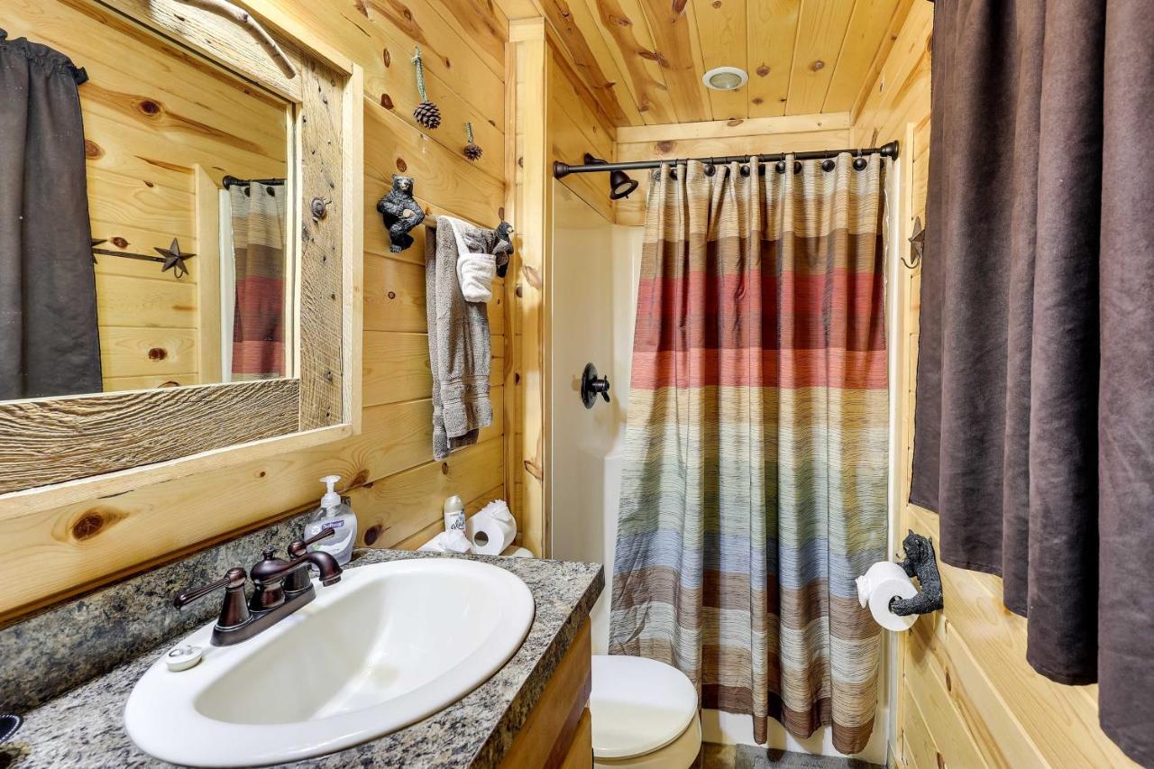Broken Bow Rental Cabin With Hot Tub And Bar Экстерьер фото