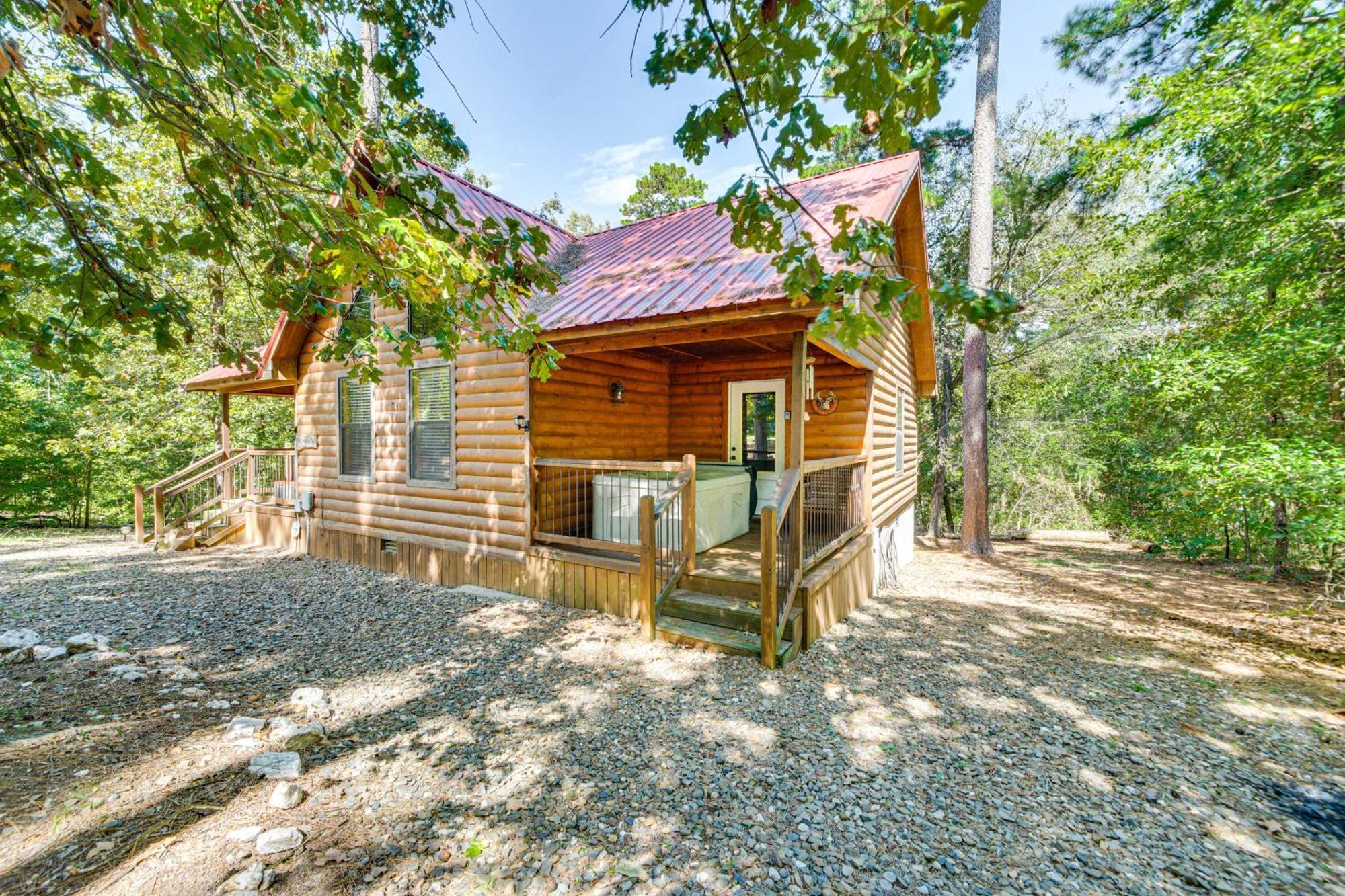 Broken Bow Rental Cabin With Hot Tub And Bar Экстерьер фото